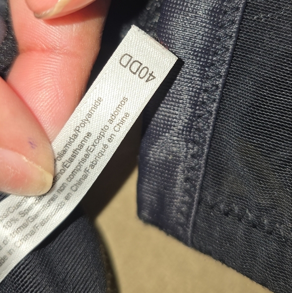 Adore Me Elegant Black Lace Bra With Underwire Size 40DD - Picture 3 of 5